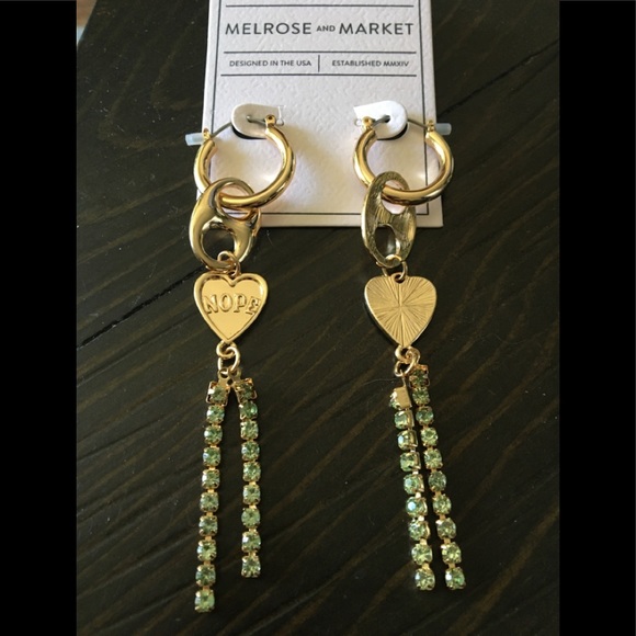 Melrose & Market Gold Tone Dangling Heart Earnings - Picture 1 of 6